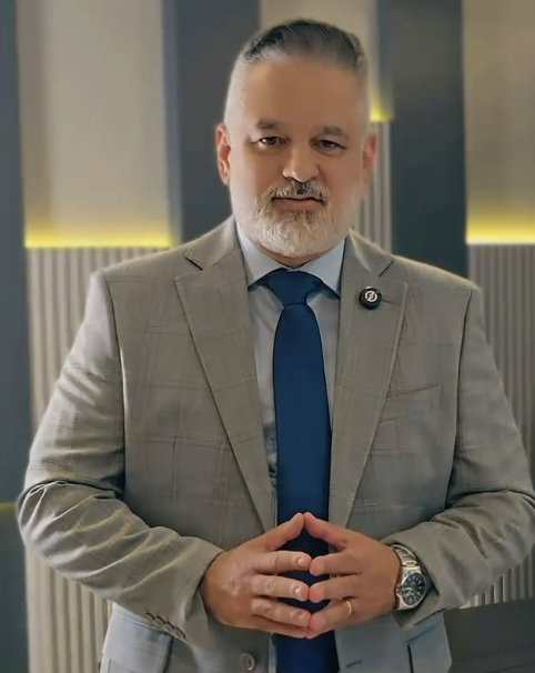 Dr. Diemerson Castilho